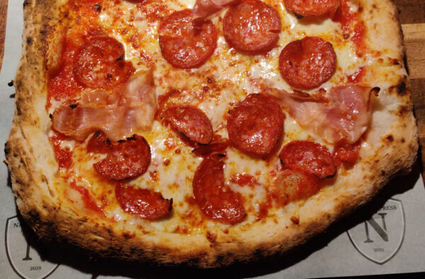 <strong> Pepperoni & Ham </strong>